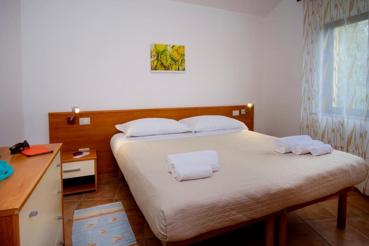 أرباتاكْسْ Residence Appartamenti Caffarena المظهر الخارجي الصورة