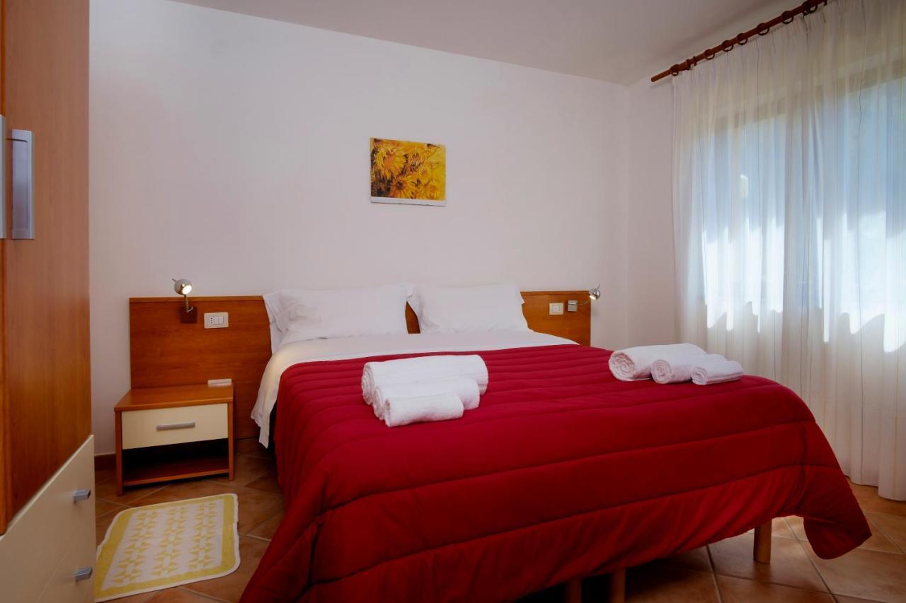 أرباتاكْسْ Residence Appartamenti Caffarena المظهر الخارجي الصورة